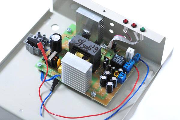 Источник вторичного электропитания резервированный ИВЭПР-1250С-7 (ББП-50С)