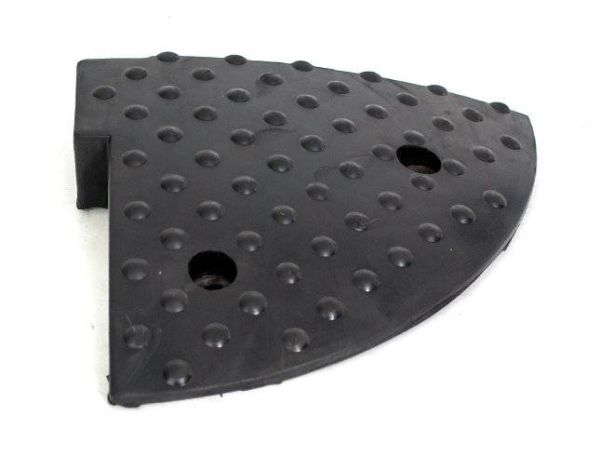 Съезд с бордюра резиновый СР-55-1 концевая часть