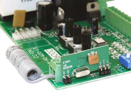 Привод для откатных ворот Doorhan SLIDING-800, 800 кг, интенсивность 50%