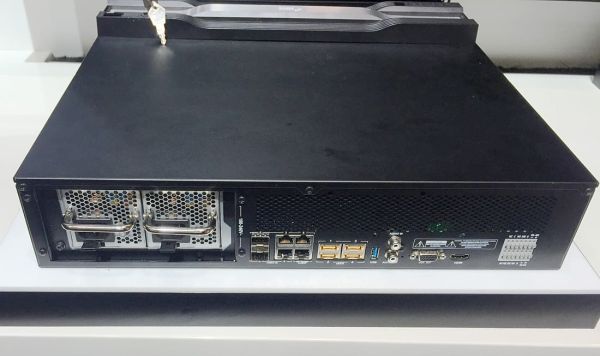 64-канальный Full HD IP-видеорегистратор IDIS DR-8364D с двойным блоком питания