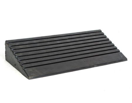 Съезд с бордюра резиновый СР-100-1 средняя часть