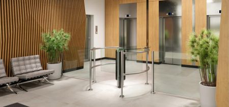 Ограждение с держателем под столик Magnetic GBTF103 для роторных турникетов mTwing, без планки