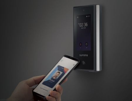 Мультиформатный терминал Suprema X-Station 2 XS2-APB с идентификацией по картам, смартфонам и пин-кодам Мультиформатный терминал Suprema X-Station 2 XS2-APB с идентификацией по картам, смартфонам и пин-кодам