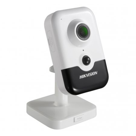 Компактная IP-видеокамера 2Мп HikVision DS-2CD2423G0-I (4 мм) с EXIR-подсветкой