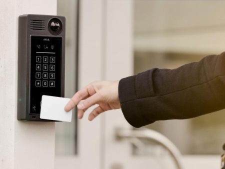 Сетевой видеодомофон Axis A8207-VE Mk II Network Video Door Station