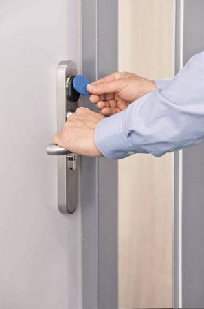 Считыватель-антенна dormakaba 9003-K4