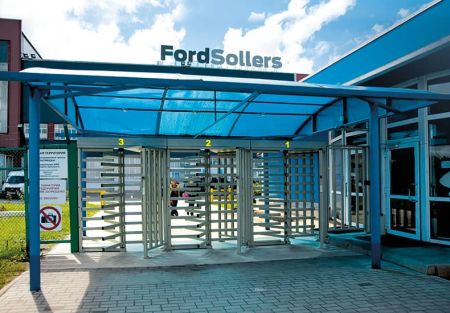 Турникет полноростовой PERCo-RTD-15.1R уличный с электромеханическим приводом