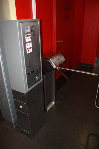 Двухштанговый турникет Gotschlich Compact 2-Arm INOX Двухштанговый турникет Gotschlich Compact 2-Arm INOX