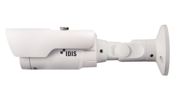 Уличная IP-видеокамера 2Мп IDIS DC-E3212WRX (3.3мм) с поддержкой кодека H.265