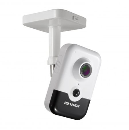 Компактная IP-видеокамера Wi-Fi 3Мп HikVision DS-2CD2435FWD-IW (2.8 мм) с ИК-подсветкой до 10 м