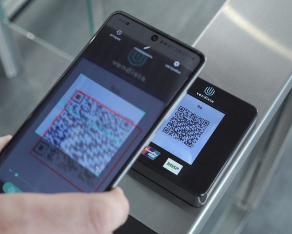 Турникет платного доступа PERCo-T-5 с терминалом Vendotek VX, из окрашенной стали (с черными планками)