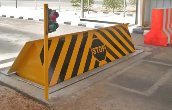 Дорожный блокиратор УПДБ-СБ усиленный противотаранный