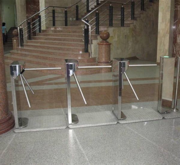 Турникет-трипод уличный на плоской мобильной платформе Ростов-Дон Т9М1 STEP2-У (Fly A3 EH) с ЭРА-2000