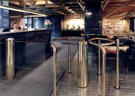 Роторный турникет Gunnebo GlasStile S (без стеклянной створки)