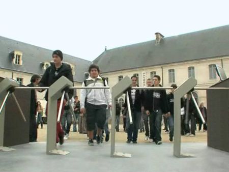 Турникет-трипод PERCo-TTR-04.1G из окрашенной стали, темно-серый (с планками Антипаника) Турникет-трипод PERCo-TTR-04.1G из окрашенной стали, темно-серый (с планками Антипаника)