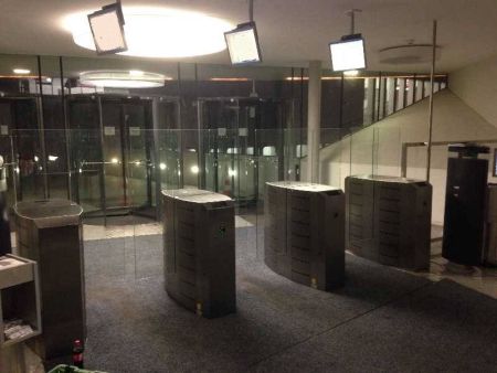 Центральный модуль раздвижного сенсорного турникета Gotschlich Selection Linear DL (900мм, высота 1700мм) (6SLI2DC-17BF) Центральный модуль раздвижного сенсорного турникета Gotschlich Selection Linear DL (900мм, высота 1700мм) (6SLI2DC-17BF)