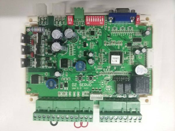 Шлагбаум автоматический ZKTeco ProBG3045R, длина стрелы 4.5 м, правый