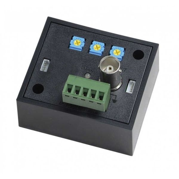 Приёмопередатчик видеосигнала HDCVI/TVI/AHD SC&T TTA111HDR по витой паре до 600м