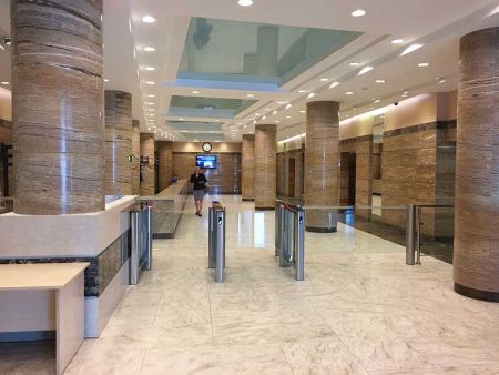 Турникет распашной двухпроходной PERCo ST-11M «Скоростной проход» со считывателями, крышками из искусственного камня и створками 300 мм