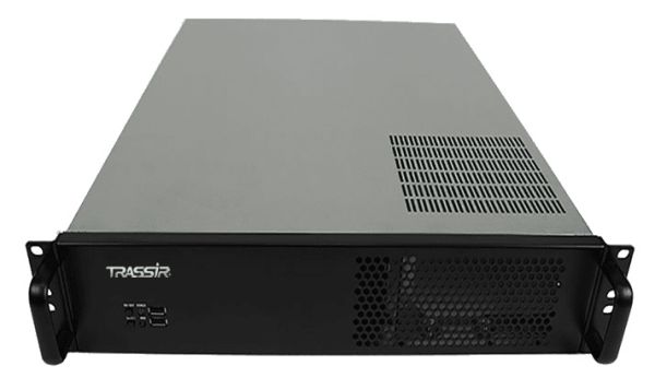 Нейросетевой 64-канальный IP-видеорегистратор TRASSIR NeuroStation 8800R/64