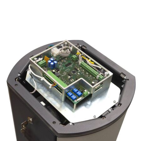 Шлагбаум автоматический PERCo GS04.1 с прямоугольной стрелой 4.3 м и встроенной системой обогрева