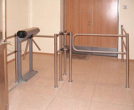 Стационарное ограждение PERCo BH02 (925мм) без заполнения