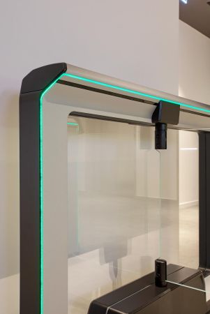 Распашной двухпроходной турникет Magnetic mWing с закаленными створками 900 мм