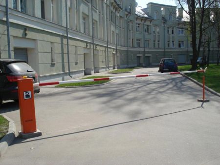 Шлагбаум автоматический Фантом Гранд G5000 с круглой стрелой 5 метров