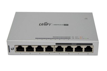 Коммутатор Ubiquiti UniFi Switch 8-60W