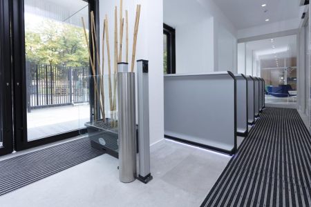 Створка из закаленного стекла Magnetic FMSW_G10E950 для калитки mSwing, 994x1000 мм