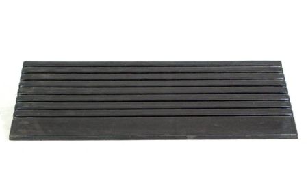 Съезд с бордюра резиновый СР-100-1 средняя часть