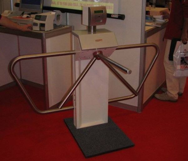 Трехштанговый турникет-трипод Gotschlich Compact Plus 3-Arm