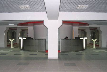 Турникет-трипод PERCo-TTR-04.1G из окрашенной стали, темно-серый (с планками Антипаника) Турникет-трипод PERCo-TTR-04.1G из окрашенной стали, темно-серый (с планками Антипаника)