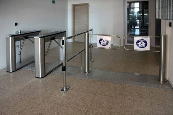 Калитка автоматическая PERCo WMD-05S (створка 1100 мм)