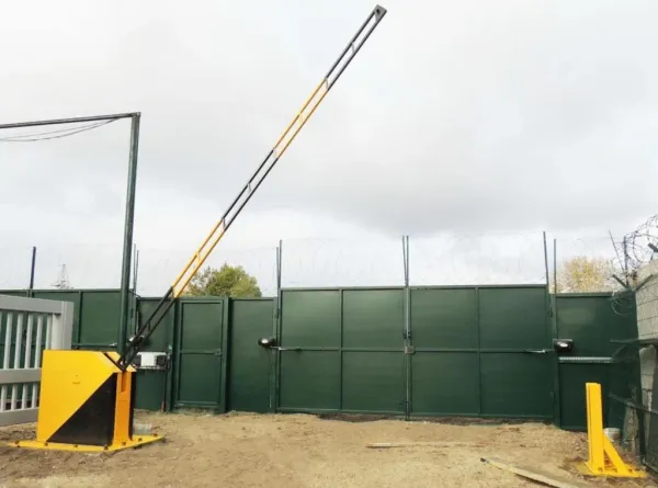 Противотаранный шлагбаум ПШВ-СБ (Л) 5000 вертикальный, электромеханический, 3,5 тонны